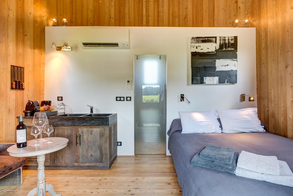 Bed and Breakfast Coup 2 Foudres Saint-Jean-de-Blaignac Exterior foto