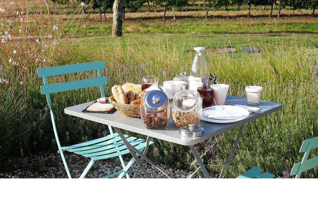 Bed and Breakfast Coup 2 Foudres Saint-Jean-de-Blaignac Exterior foto